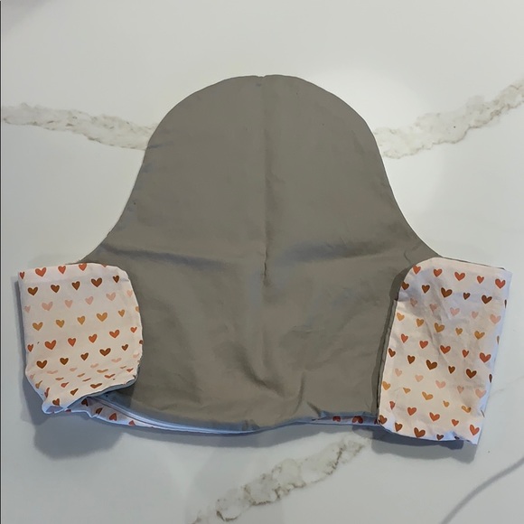 Yeah Baby Goods heart High Chair Cushion Cover - Picture 2 of 2